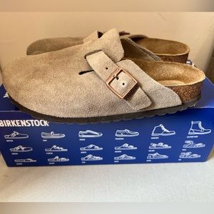 Size 5 Women Taupe Birkenstock Boston Clog